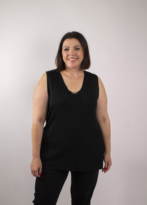 Топ 677 черн.