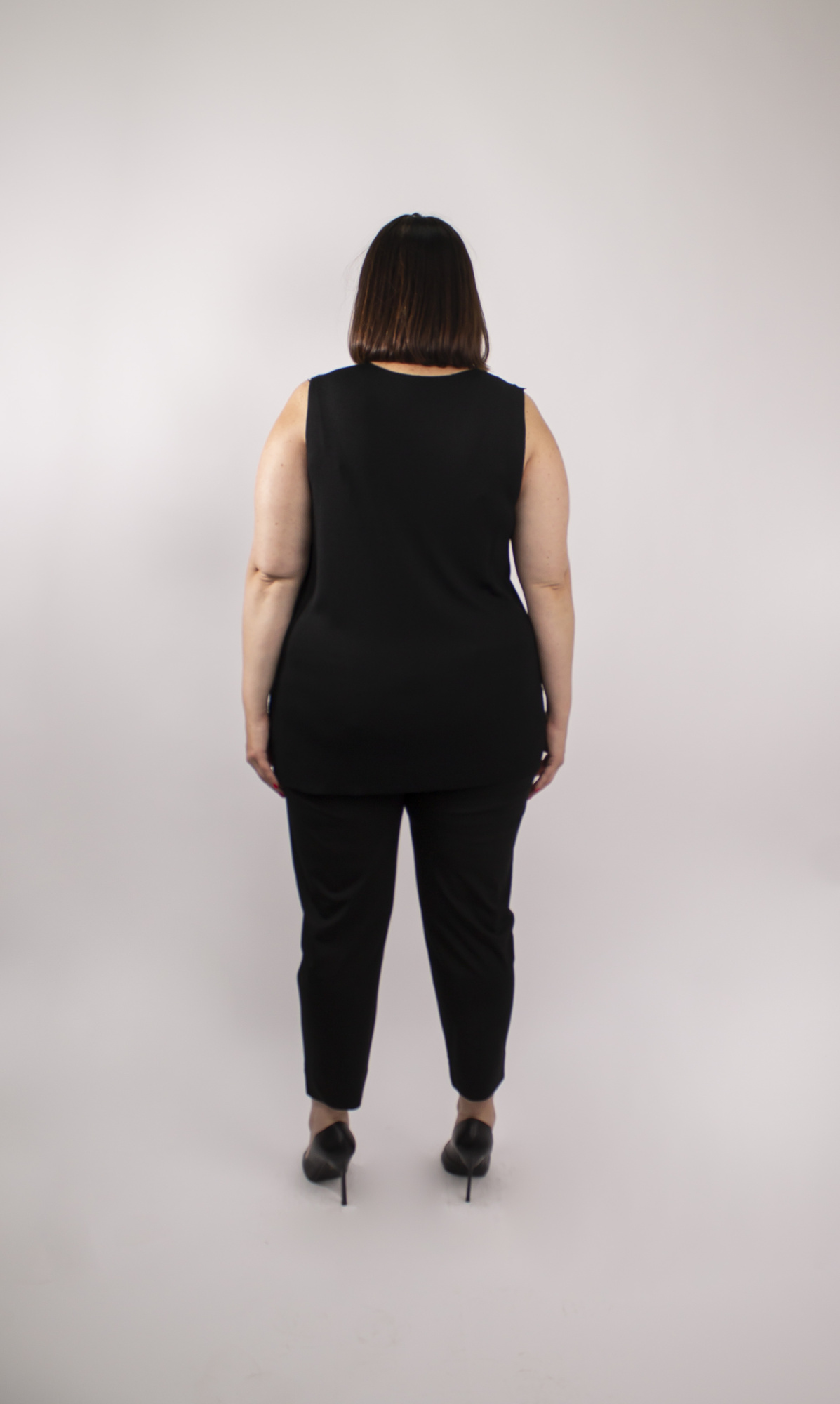 Топ 677 черн.