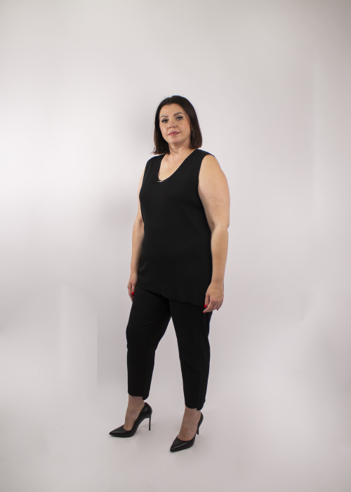 Топ 677 черн.