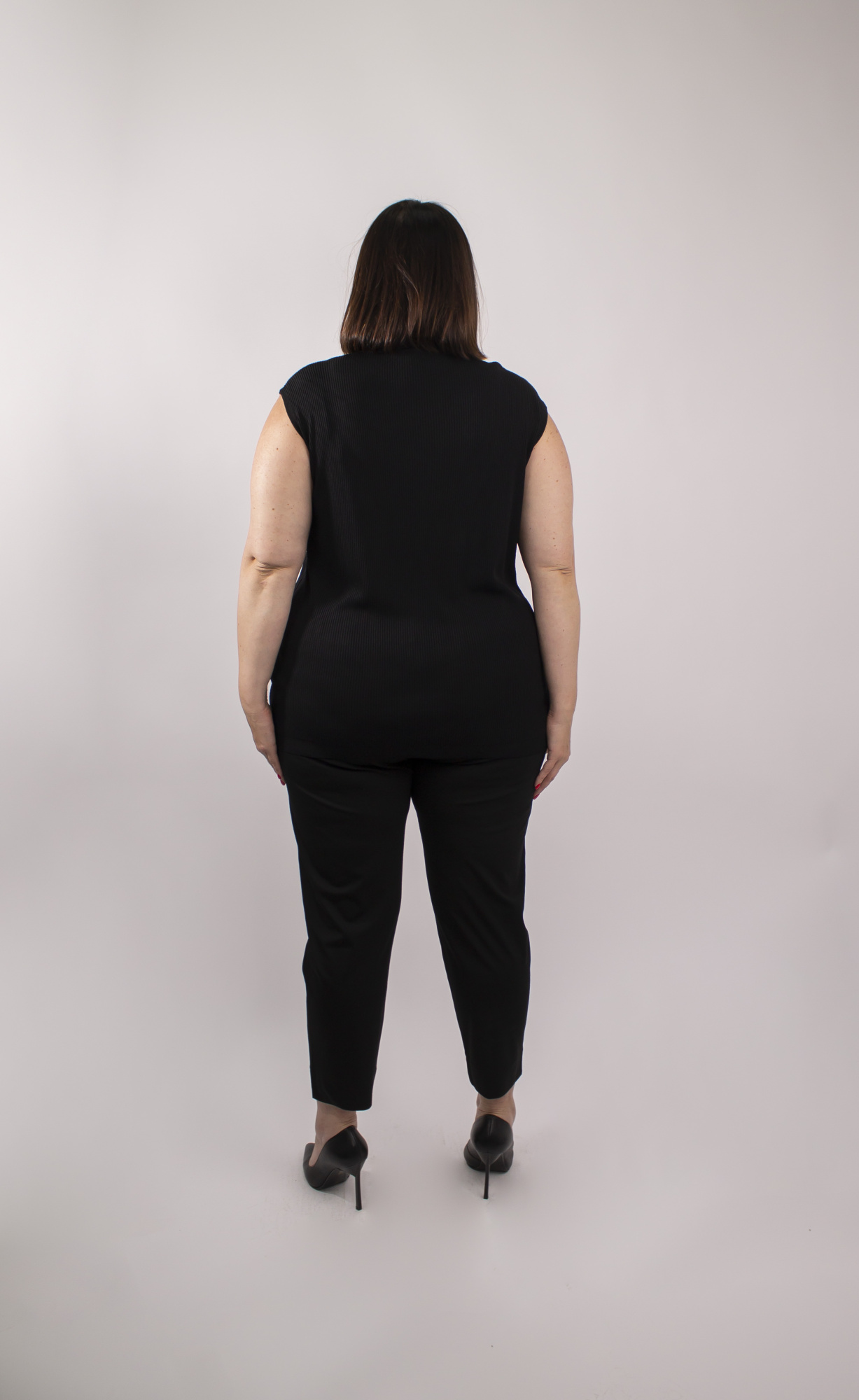 Топ 665 черн.