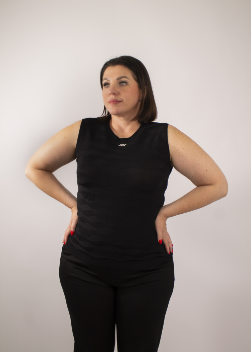 Топ 2572 черн.